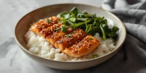 Crispy Asian Salmon Rice Bowl for Quick Weeknight Meals